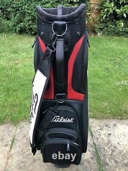 2019 Titleist Midsize Black Golf Tour Staff Cart Bag, Rainhood & Strap, 8/10