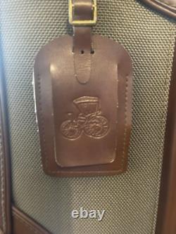 Daiwa Coach Collection GolfBag Green w ID & Rain Hood