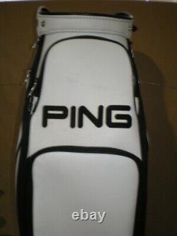 HARDLY USED Ping Big Logo Tour Staff Cart Bag 6 Way Divider White Rain Hood