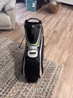 NEW 2025 Taylormade Qi35 Players Black/Silver Tour Staff Stand Golf Bag