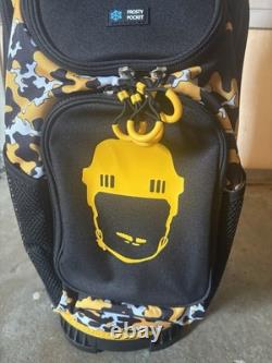 NIB Barstool Sports Spittin' Chiclets Golf Cart Bag