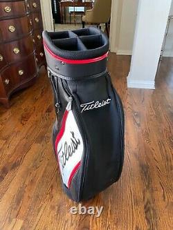 New Titleist Black/Red/White Cart Bag with Rain Cover & 6 Club Compartments (LQQK)