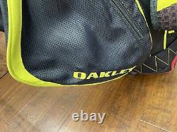 Rare Oakley Red CodeT Golf Stand Caddy Bag 7 Way MINT RARE