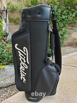 TITLEIST Classic Cart Golf Bag Black With White Logo rear 6-Way Top Small Staff