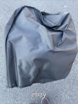 Titleist 14 Way 10 Pocket Black And White Cart Bag Amazing Condition