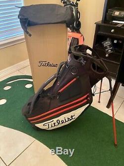 Titleist 14 Way Stand Bag/Cart Hybrid Golf Bag- Great Condition