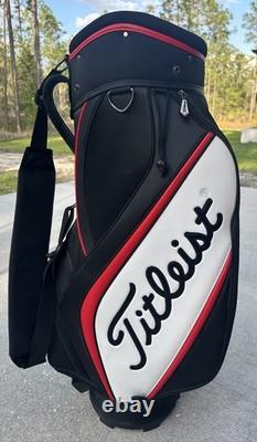 Titleist Golf 6-Way Cart Bag with Rain Cover. Very nice pre-owned conditions
