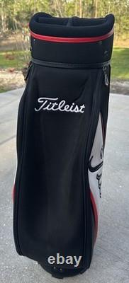 Titleist Golf 6-Way Cart Bag with Rain Cover. Very nice pre-owned conditions