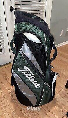 Titleist Green/Gray Cart Bag with 14 Club Compartments & Several Zipper Pockets