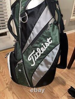 Titleist Green/Gray Cart Bag with 14 Club Compartments & Several Zipper Pockets