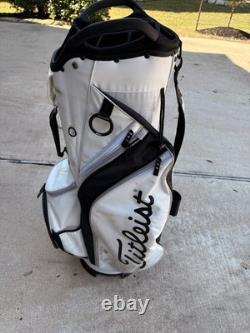 Titleist Hybrid 14 Golf Cart Bag
