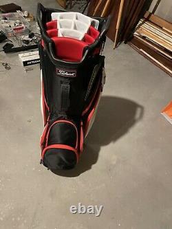 Titleist Lightweight Golf Cart Bag Black/14 divider