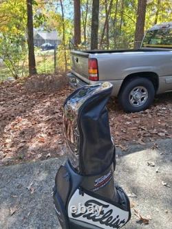 Titleist Midsize Black White Staff Cart Golf Bag with Rain Hood 9.5