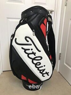 Titleist Staff Bag / Very Good Condition / Original Hood & Strap /