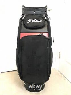 Titleist Staff Bag / Very Good Condition / Original Hood & Strap /