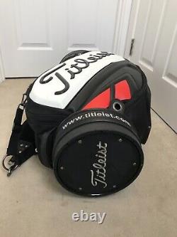 Titleist Staff Bag / Very Good Condition / Original Hood & Strap /