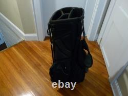 Titleist Stand/ Carry Golf Bag 4 Way Divider with Shoulder Strap System CCC Logo