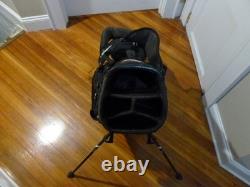 Titleist Stand/ Carry Golf Bag 4 Way Divider with Shoulder Strap System CCC Logo